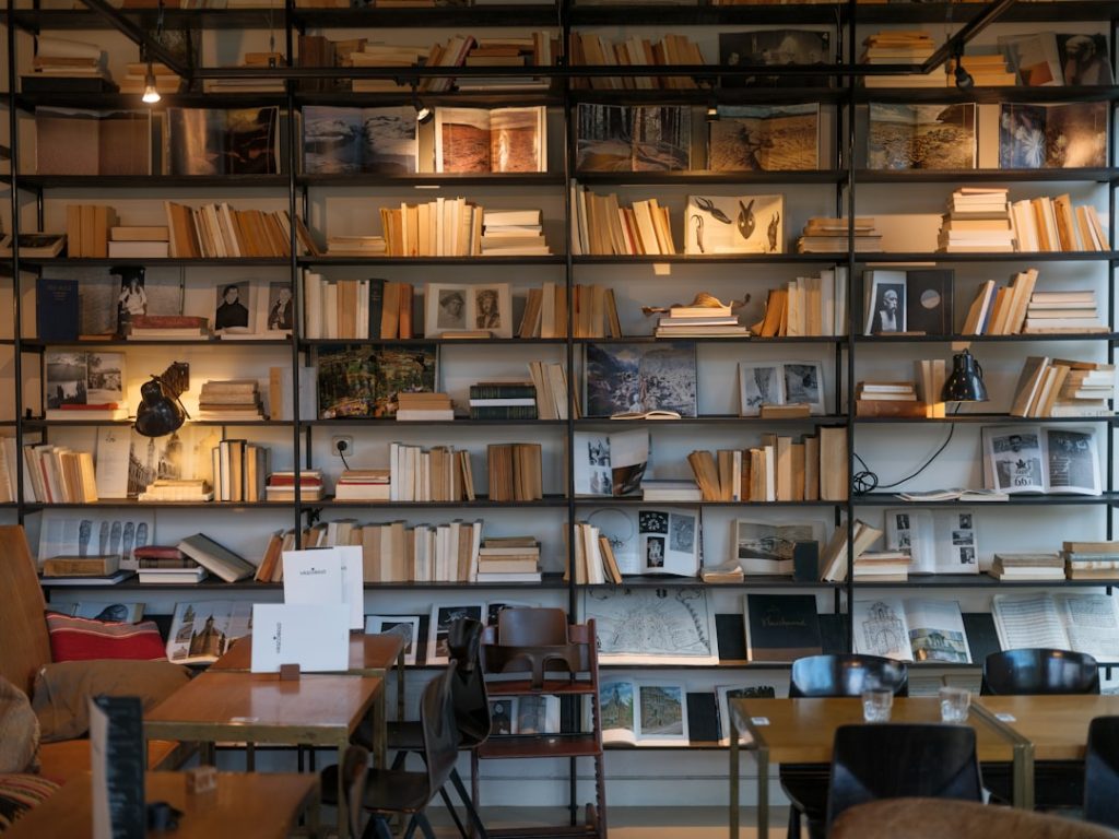 Photo Bookshelf full