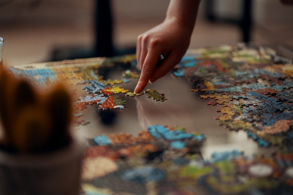 Photo Storytelling game